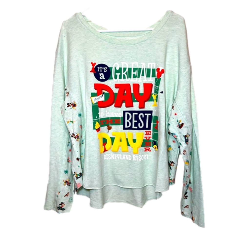 Disneyland Play in the Parks Long Sleeve Shirt - Large - NWT